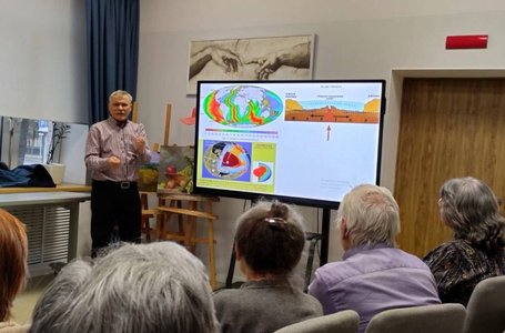 photo_2025-04-09_15-34-29